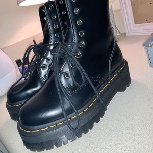 Jadon Smooth Leather Platform Boots